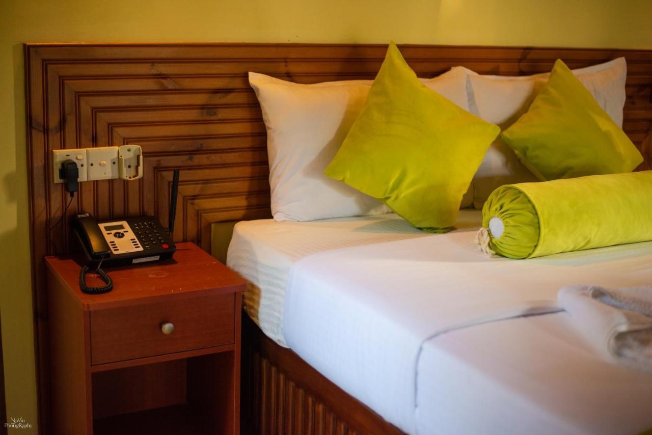 Horizon Kitesurfing Beach Resort Kalpitiya Bagian luar foto